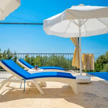 Villa Yazlikcim Luks Muhafazakar Helal Eliva 6 Kisilik